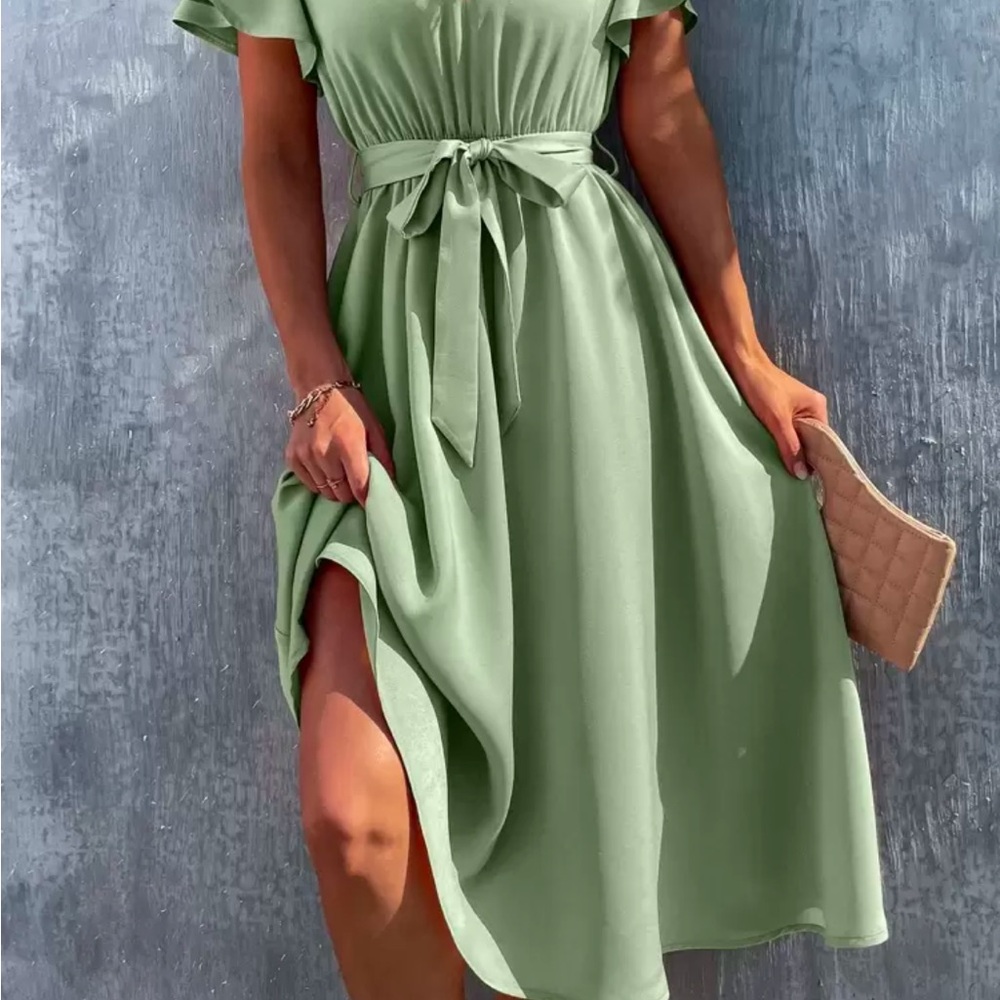 SHEIN Elegant Green Midi Dress